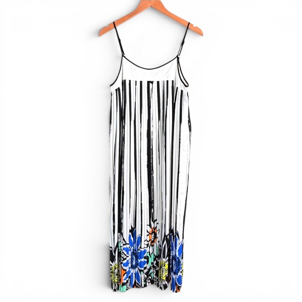 Jealous Tomato Maxi Dress M Black White Stripe Floral Pleat Spring Wedding Guest